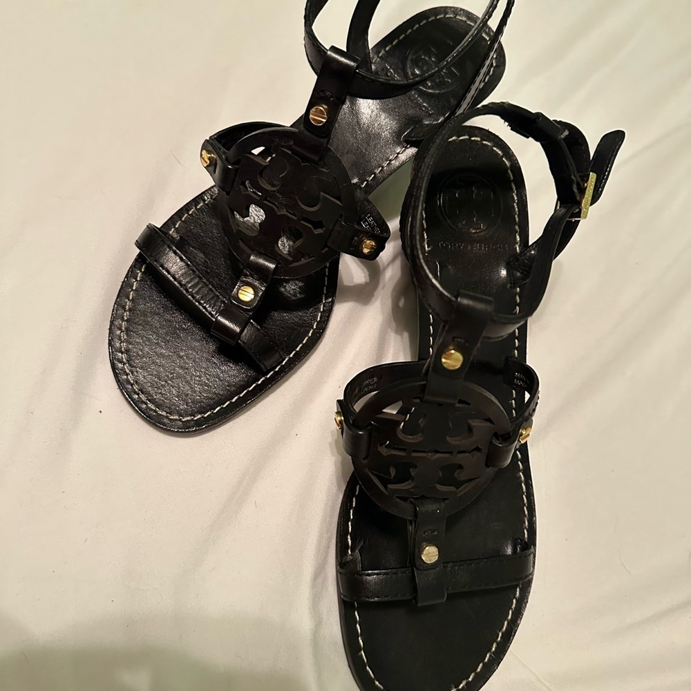 Authentic Tory Burch Wedges
